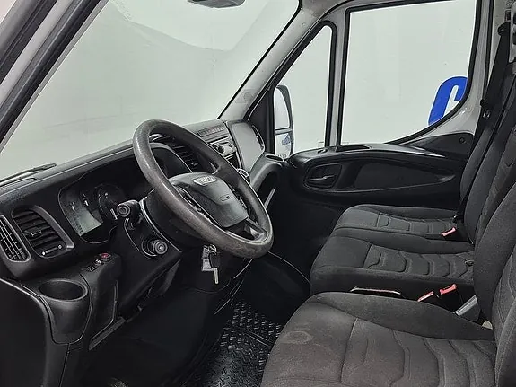 Iveco Daily 2015 photo 5