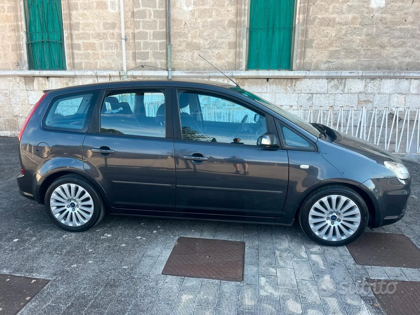 Ford C-Max 2008 photo 4