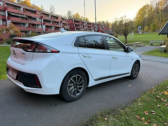 Hyundai Ioniq 2021 photo 4