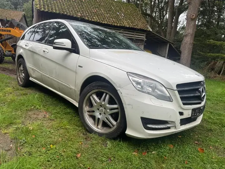 Mercedes-Benz R-Class
