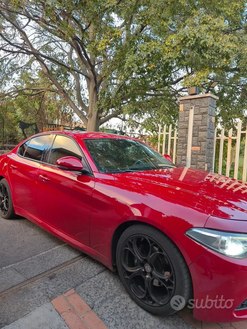 Alfa Romeo Giulia 2016 photo 2