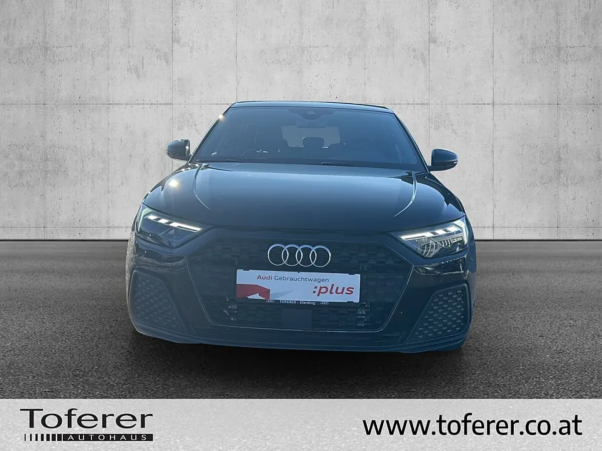 Audi A1 2026 photo 2