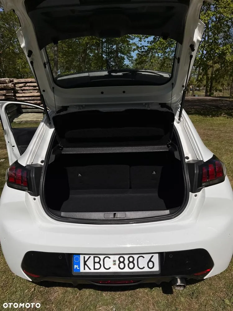 Peugeot 208 2020 photo 5