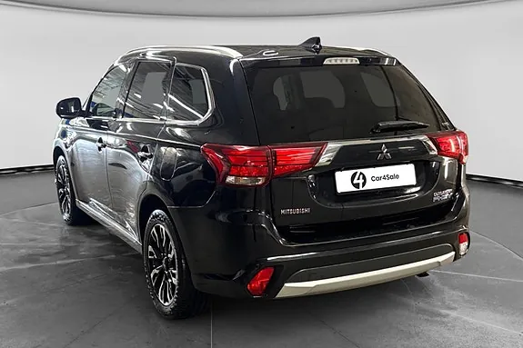 Mitsubishi Outlander 2017 photo 3