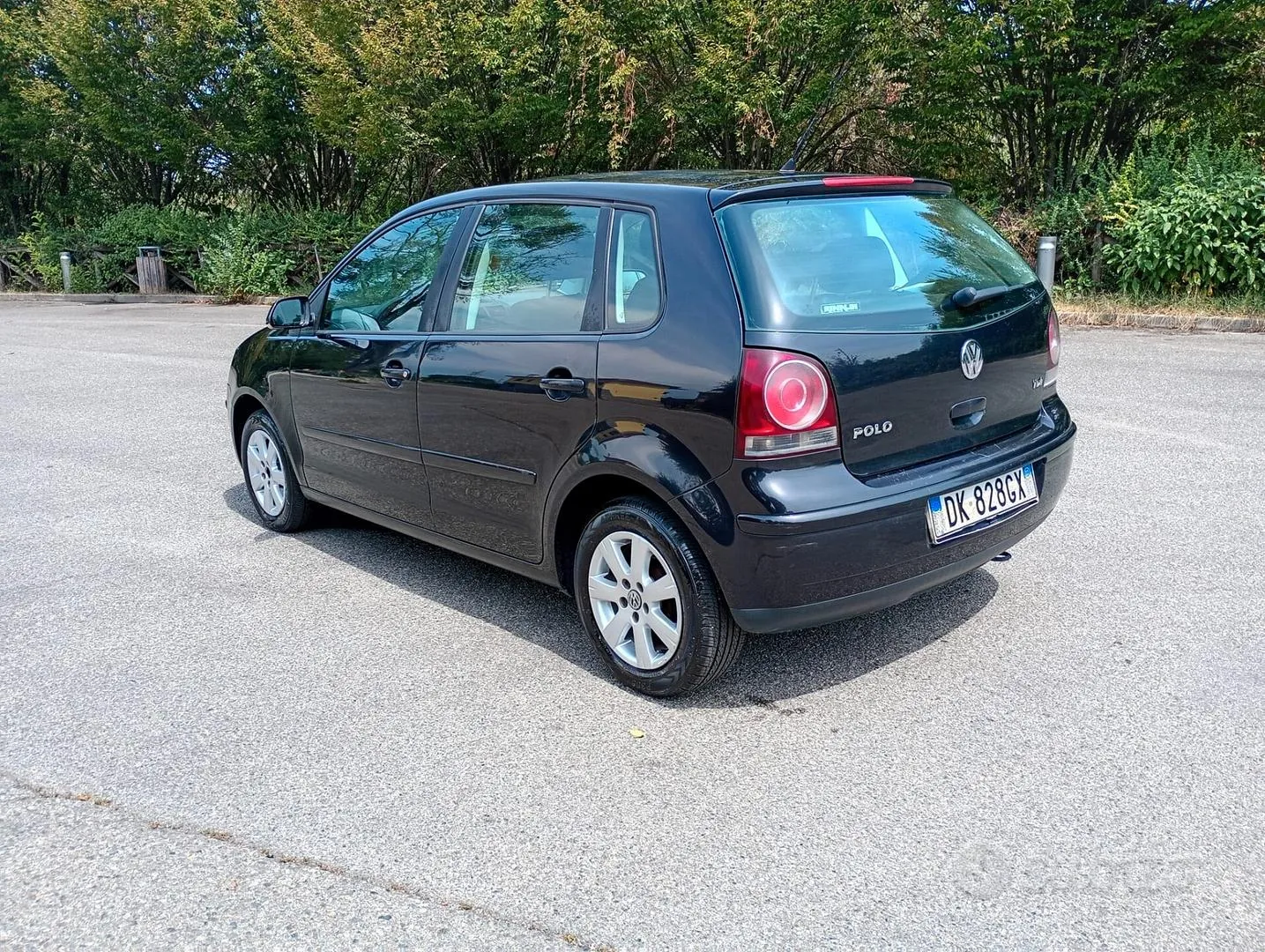 Volkswagen Polo 2007 photo 2