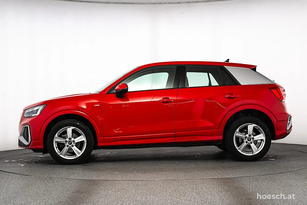 Audi Q2 2023 photo 3