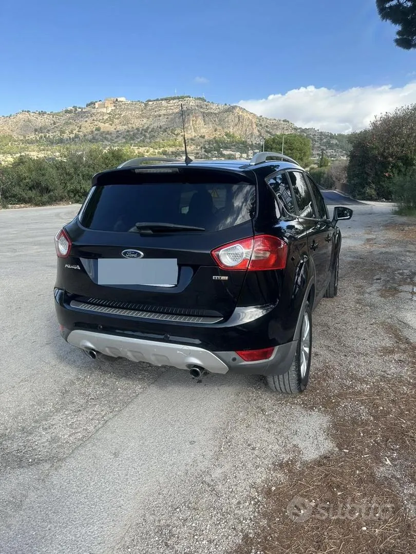 Ford Kuga 2010 photo 2