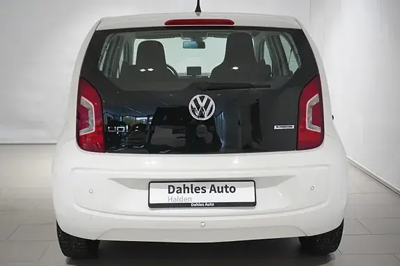 Volkswagen Up 2016 photo 5
