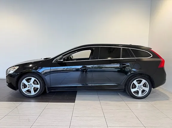 Volvo V60 2012 photo 4