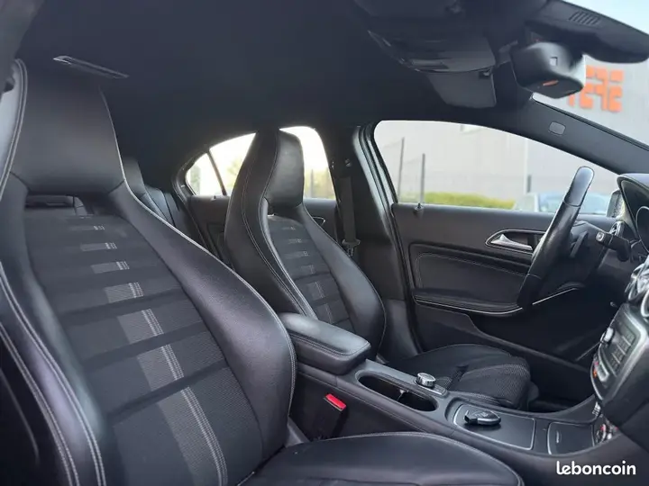 Mercedes-Benz A-Class 2017 photo 5