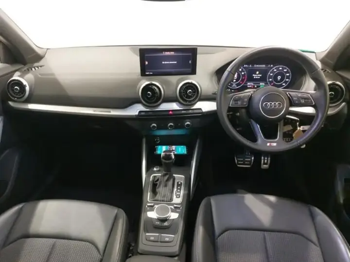 Audi Q2 2023 photo 3