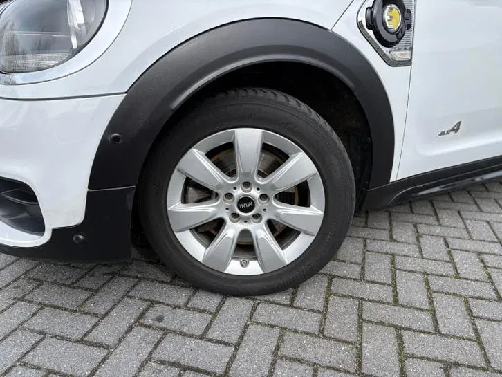 Mini Countryman 2019 photo 2