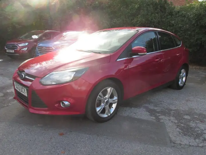 Ford Focus 2013 photo 3