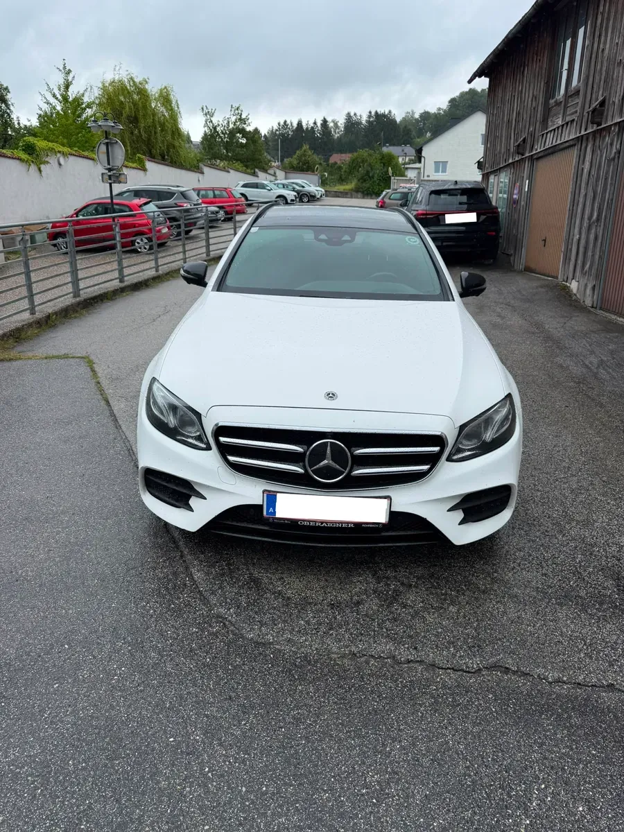 Mercedes-Benz E-Class 2018 photo 2