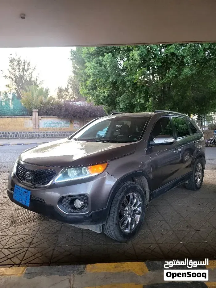Kia Sorento 2011 photo 3