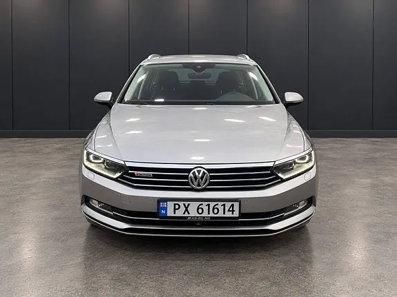 Volkswagen Passat 2016 photo 2
