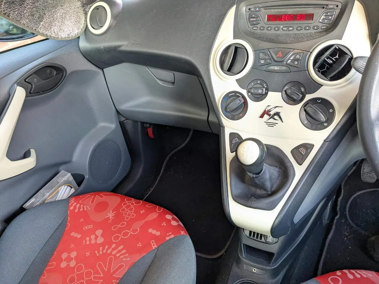 Ford Ka 2015 photo 4