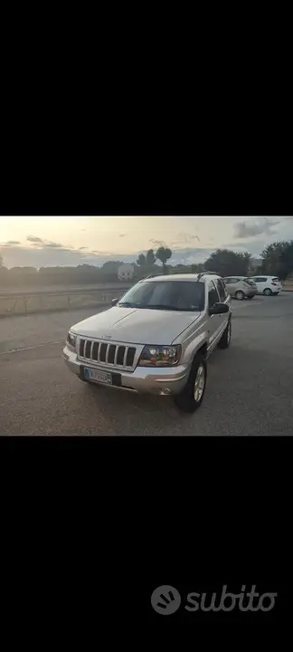 Jeep Grand Cherokee 2004 photo 2