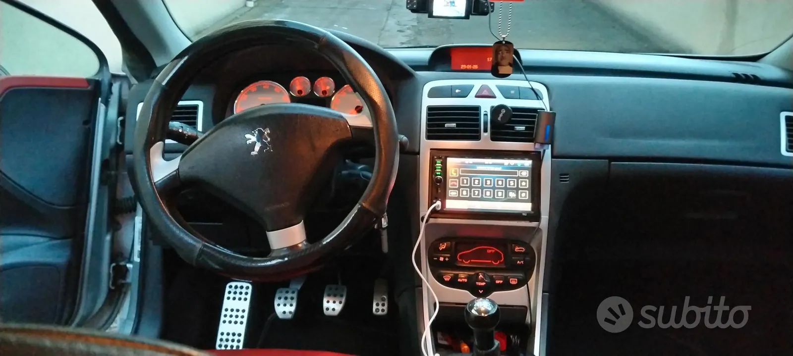 Peugeot 307 2005 photo 5