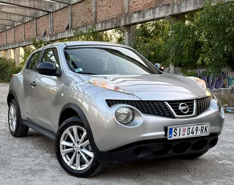 Nissan Juke 2012 photo 3