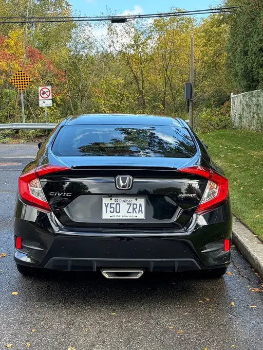 Honda Civic 2020 photo 3
