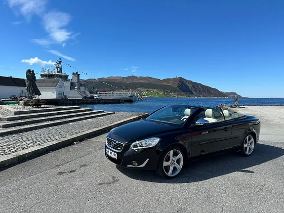 Volvo C70 2010 photo 4