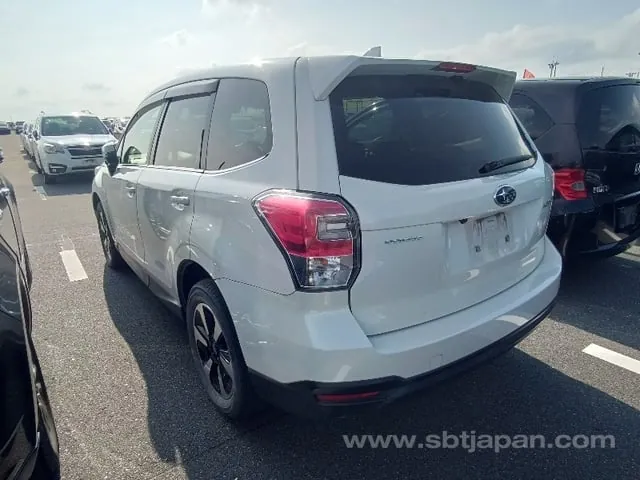 Subaru Forester 2016 photo 3
