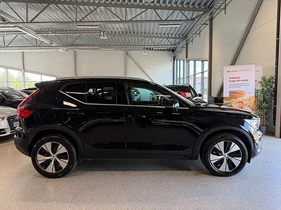 Volvo Xc40 2021 photo 2