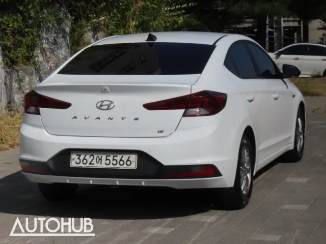 Hyundai Avante 2019 photo 3