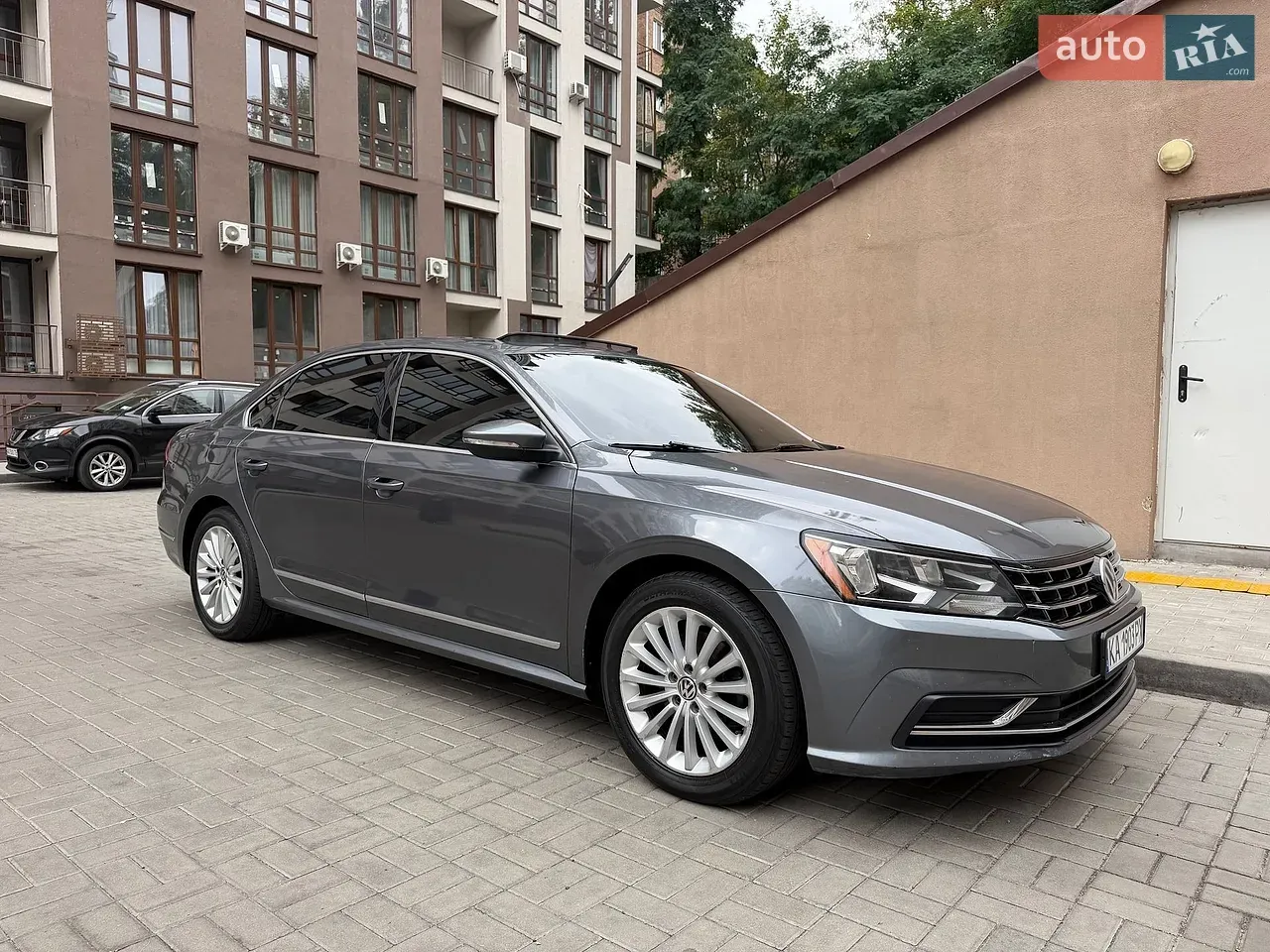 Volkswagen Passat 2017 photo 2