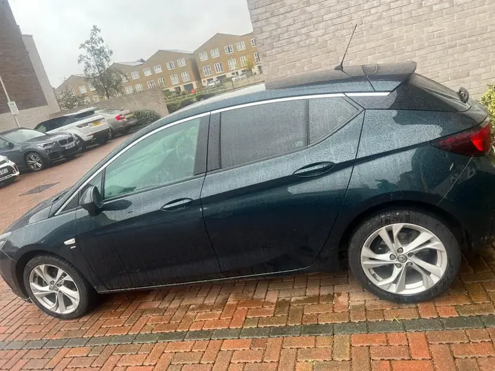 Vauxhall Astra 2019 photo 3