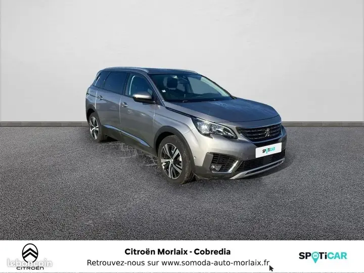 Peugeot 5008 2019 photo 3