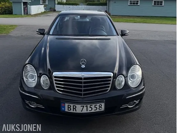 Mercedes-Benz Eklasse 2008 photo 2