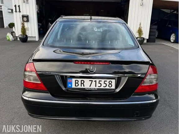Mercedes-Benz Eklasse 2008 photo 3