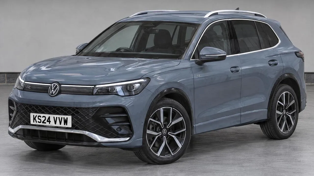 Volkswagen Tiguan 2024 photo 2