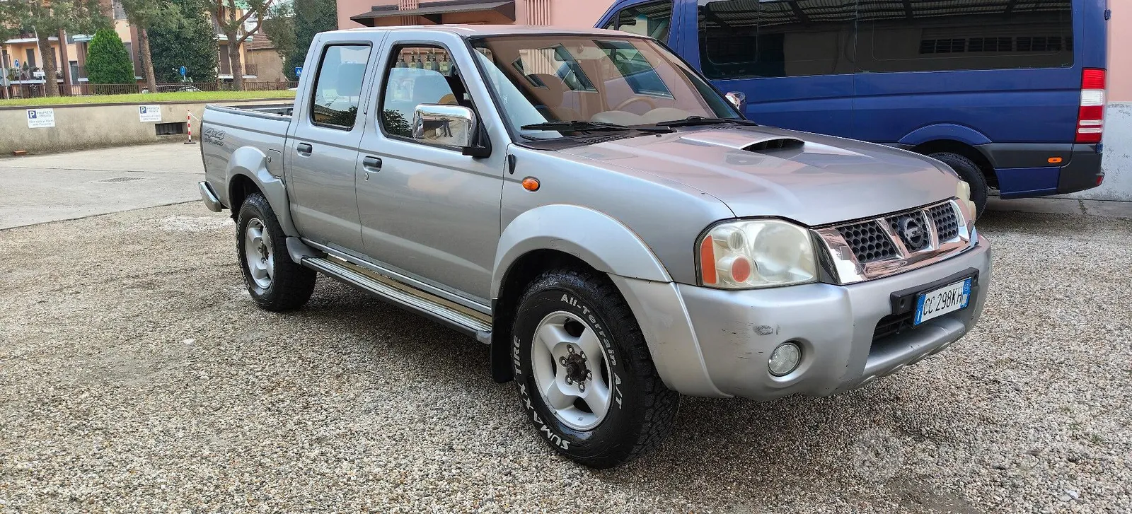 Nissan Navara 2002 photo 3