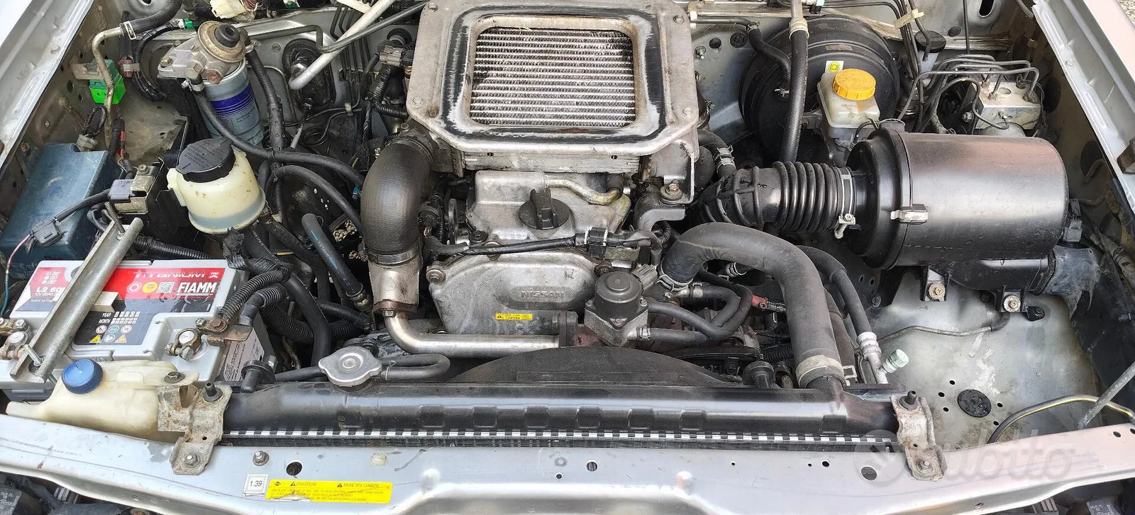 Nissan Navara 2002 photo 2