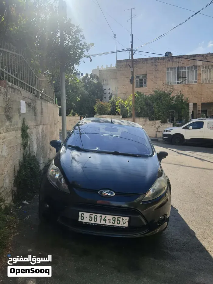 Ford Fiesta 2012 photo 5