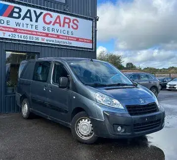 Peugeot Expert Combi 2016 photo 2
