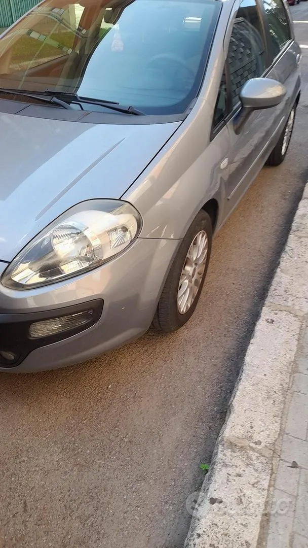 Fiat Punto Evo 2022 photo 2