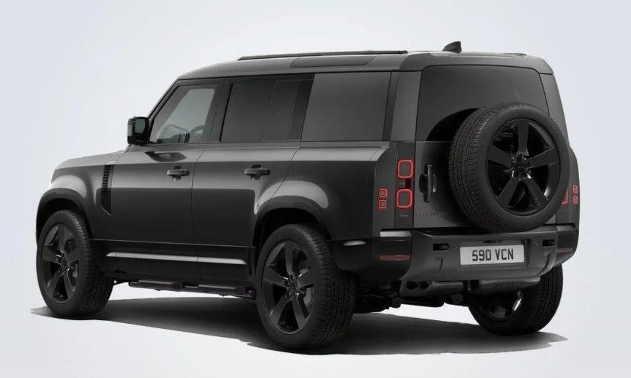 Land Rover Defender 2026 photo 3