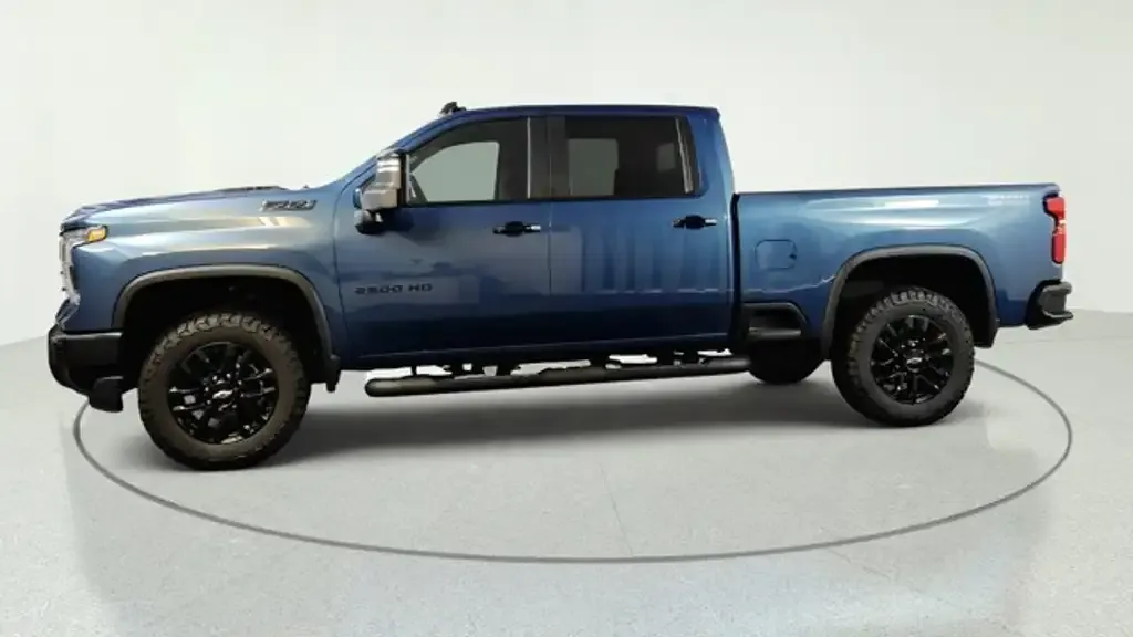 Chevrolet Silverado 2500 2026 photo 5