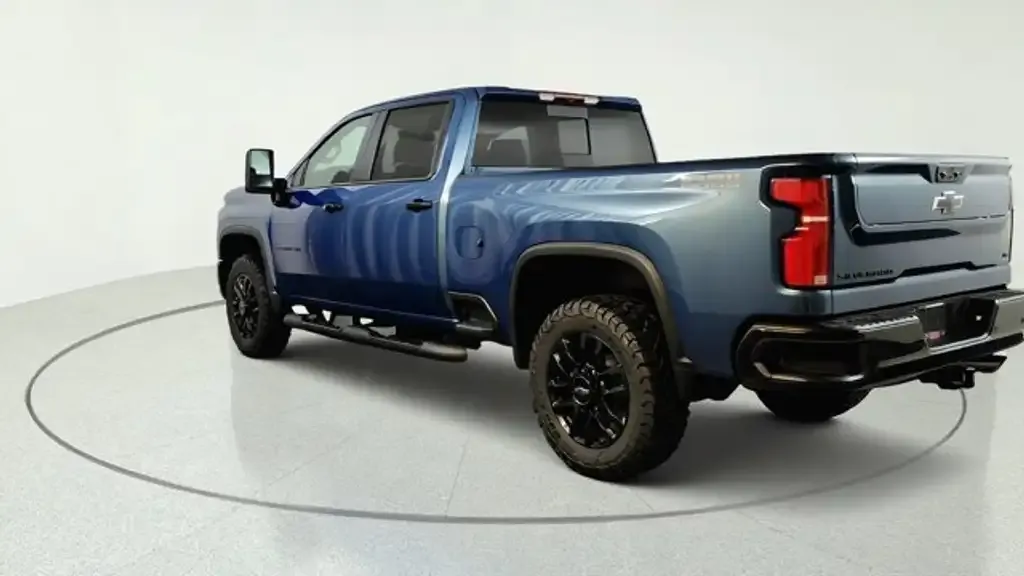 Chevrolet Silverado 2500 2026 photo 4
