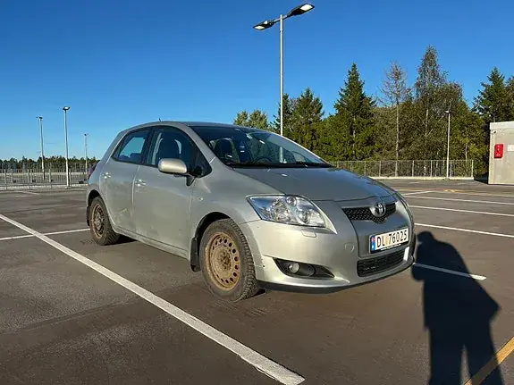 Toyota Auris 2007 photo 3