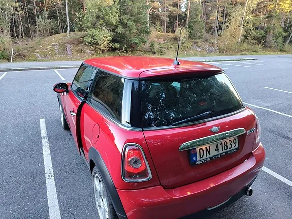 Mini Cooper 2010 photo 4
