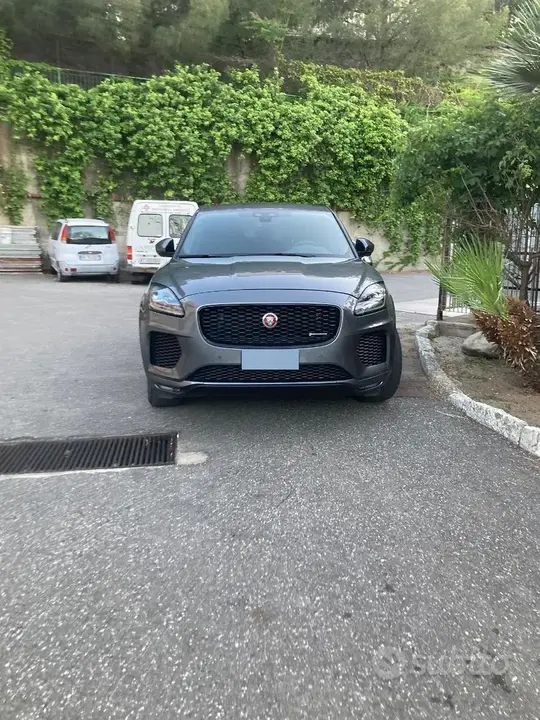 Jaguar E-Pace