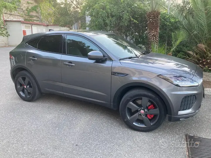 Jaguar E-Pace 2019 photo 3
