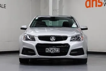 Holden Commodore 2015 photo 3