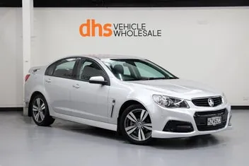 Holden Commodore 2015 photo 2