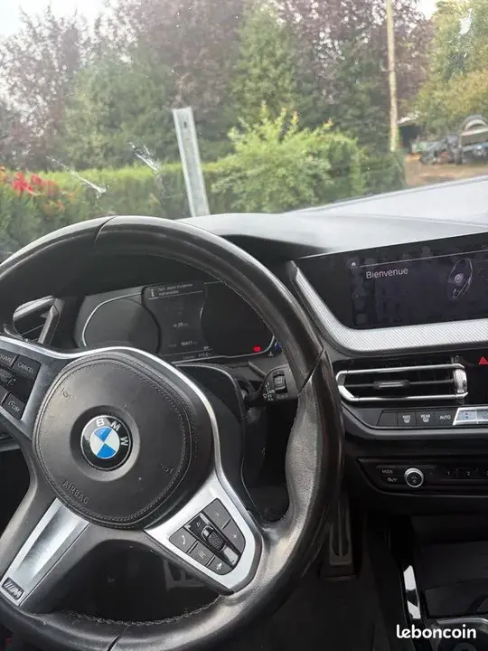 BMW 118I 2021 photo 3